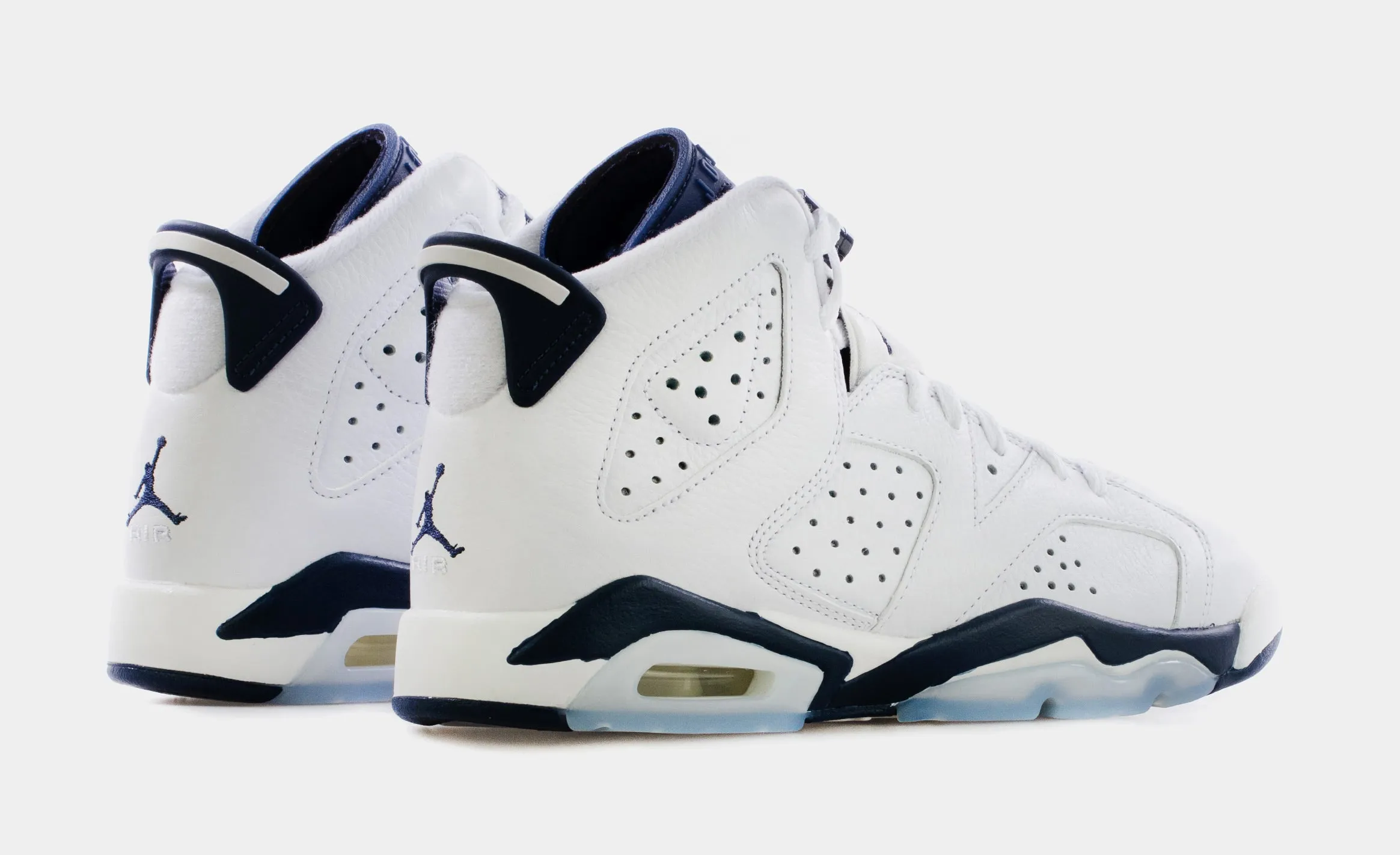 Air Jordan 6 Midnight Navy Grade School Lifestyle Shoes (White/Navy Blue)