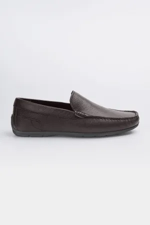 Classic Loafer Shoes - Brown