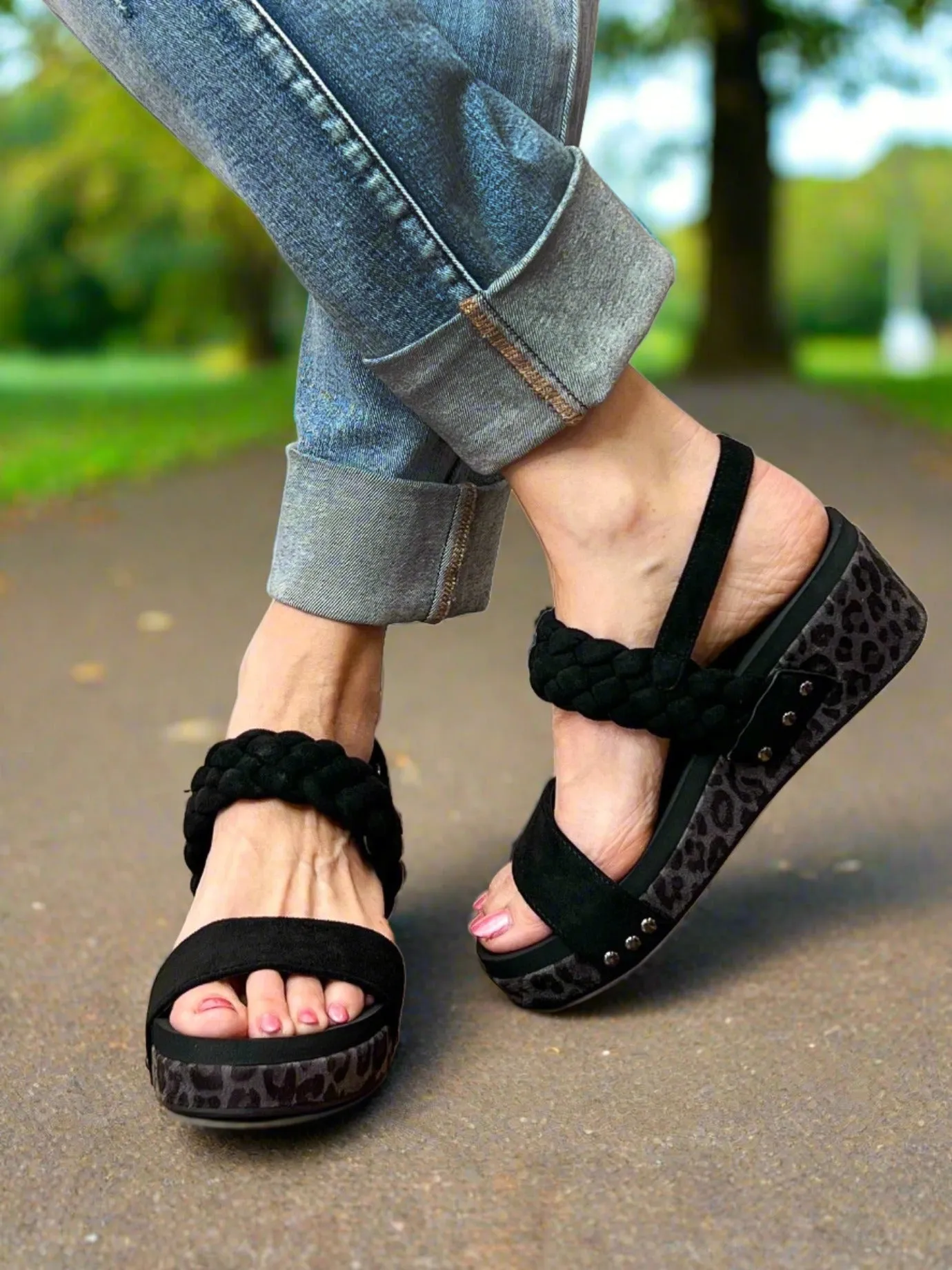 CORKYS PLEASANT Wedge Sandals