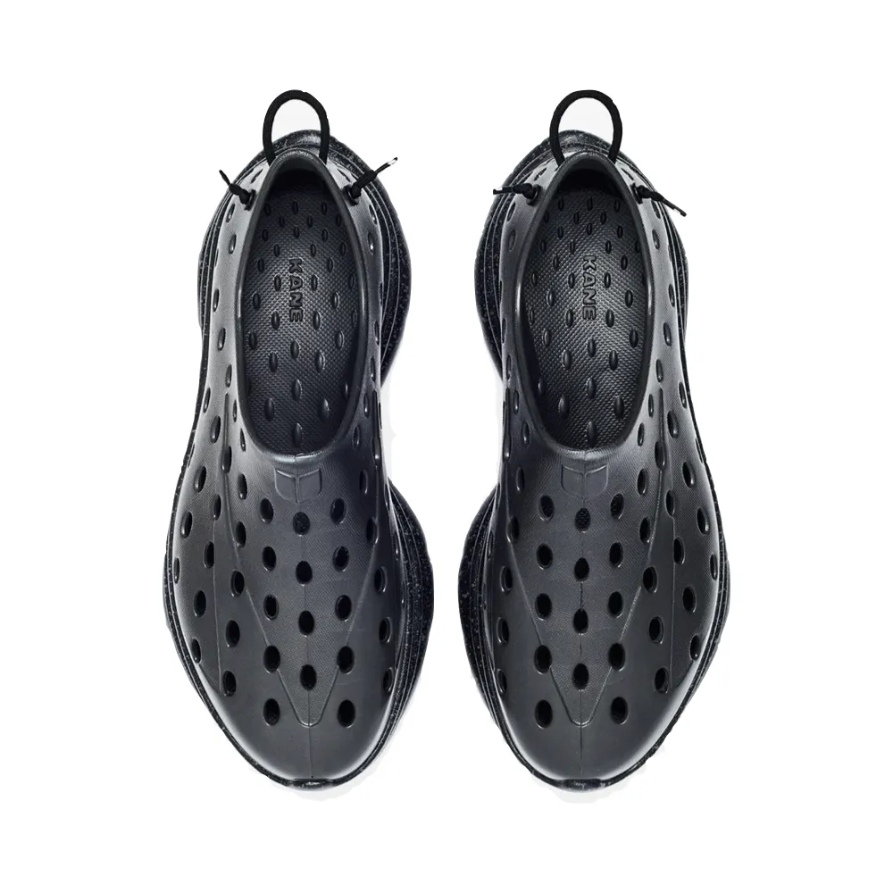 Kane Revive Slip On Active Recovery Shoe in Charcoal/Black Speckle