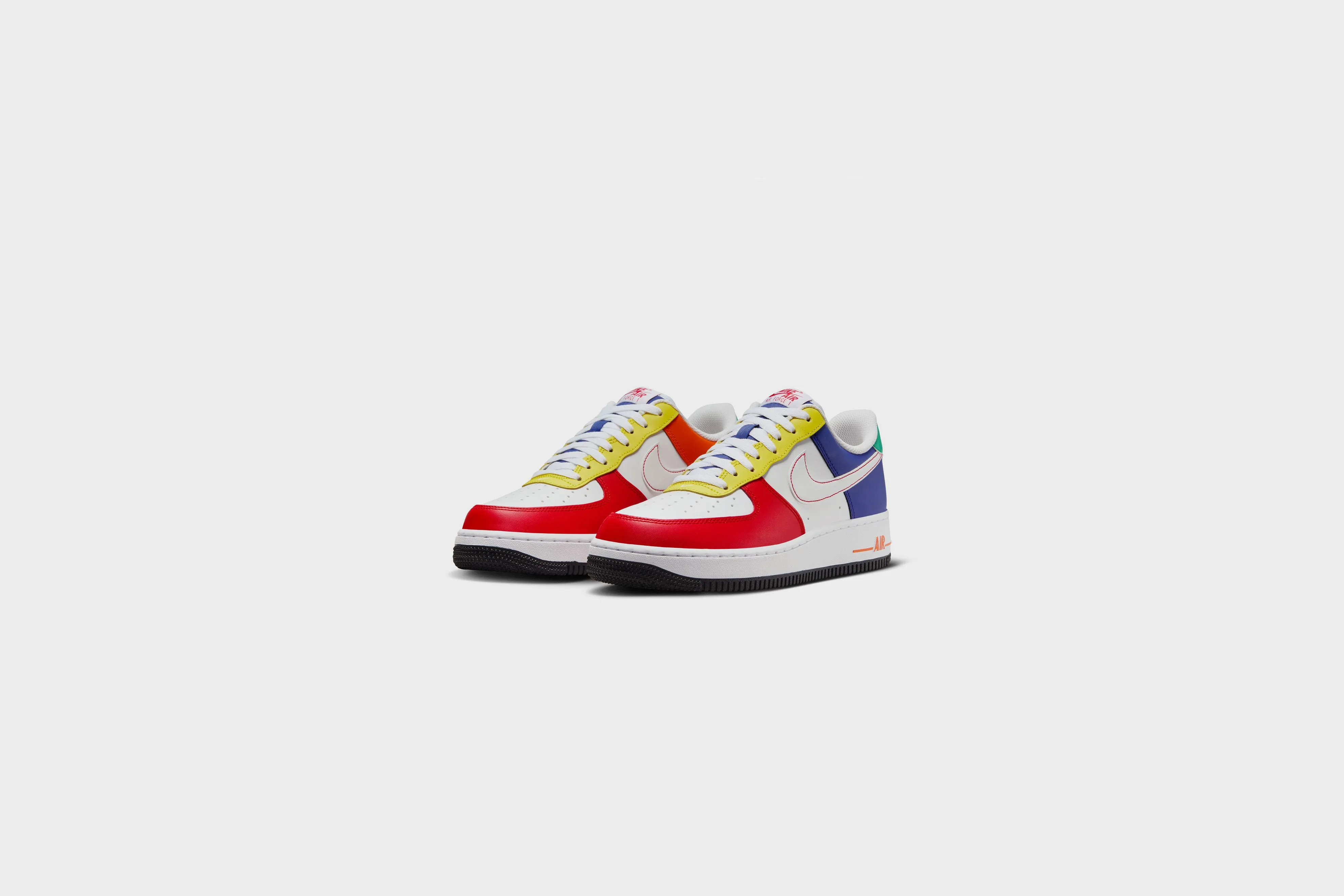 Nike Air Force 1 ‘07 LV8 (University Red/White)