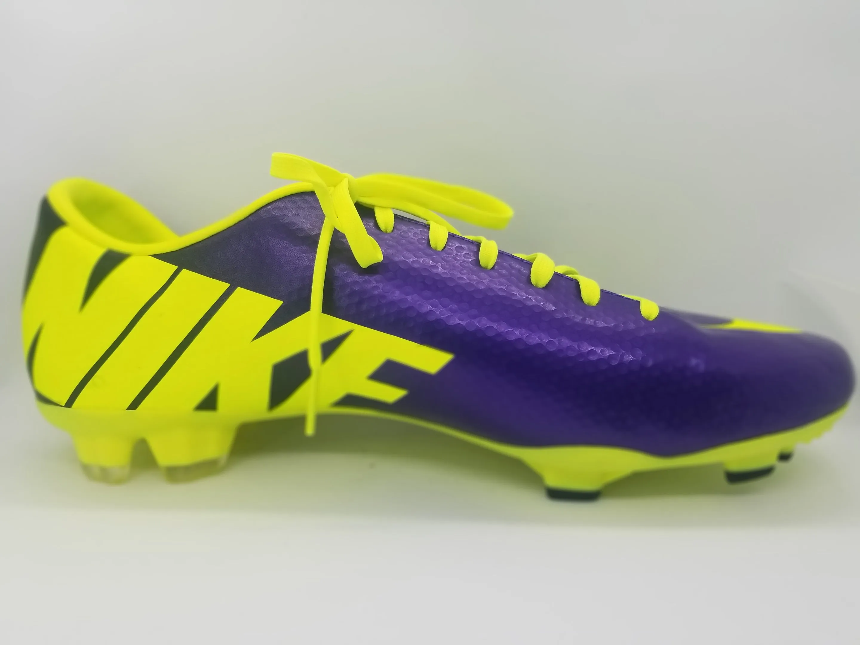 Nike Mercurial Victory IV FG