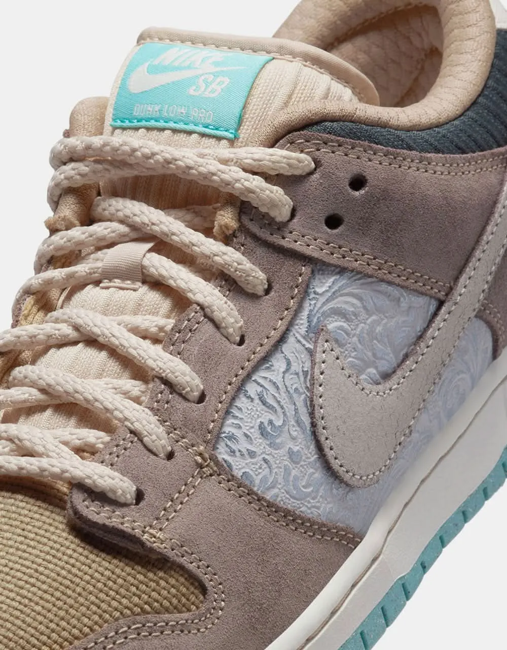 Nike SB Dunk Low Pro WC Skate Shoes - Baroque Brown/Summit White-Sanddrift-Dk Smoke Grey-Paradise Aqua-Dragon Red