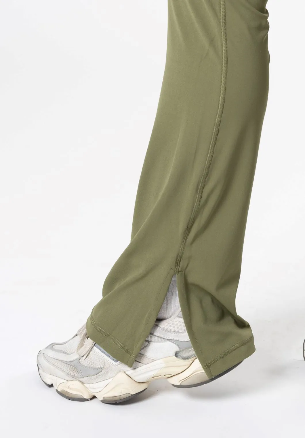 RecStretch Original Sculptseam™ Plus Flare Legging 34" Olive