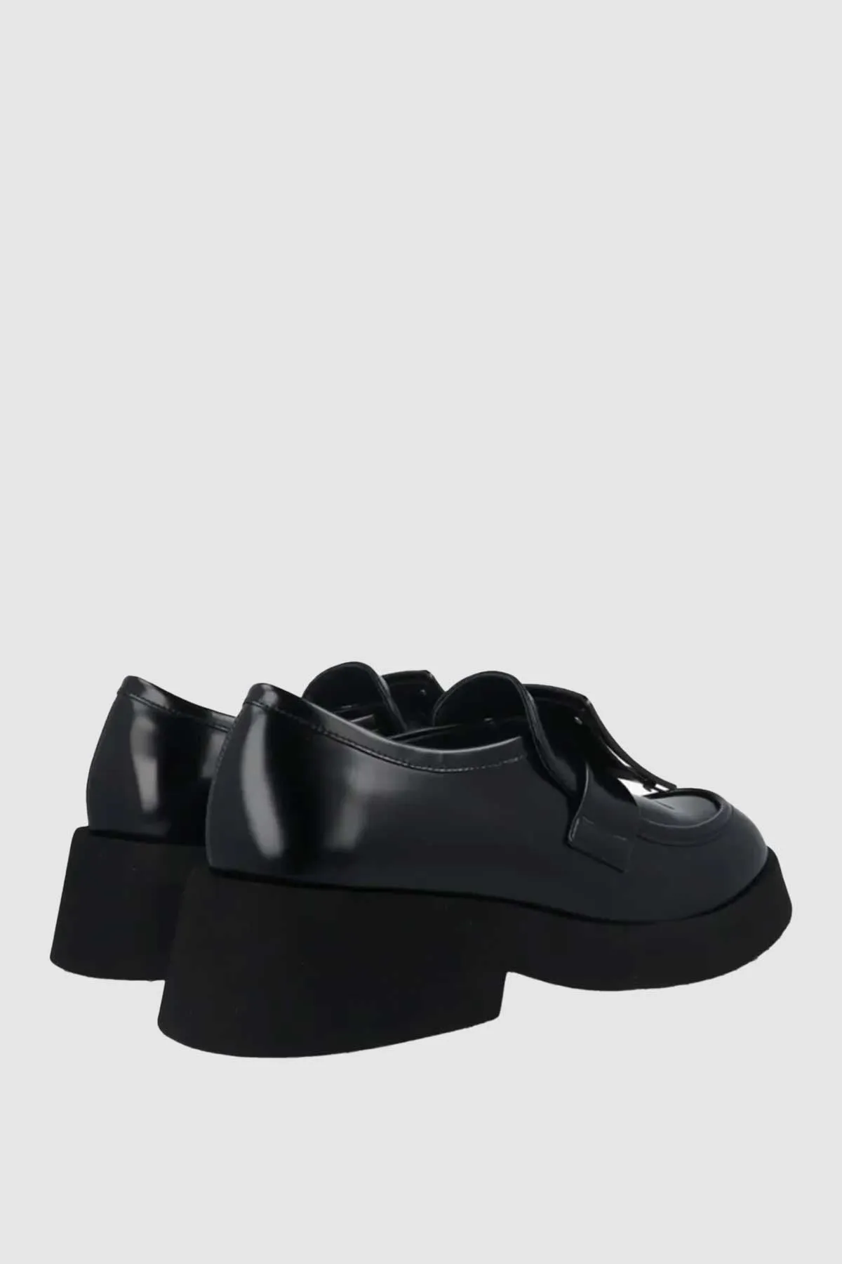 Spicy Moccasin in Black