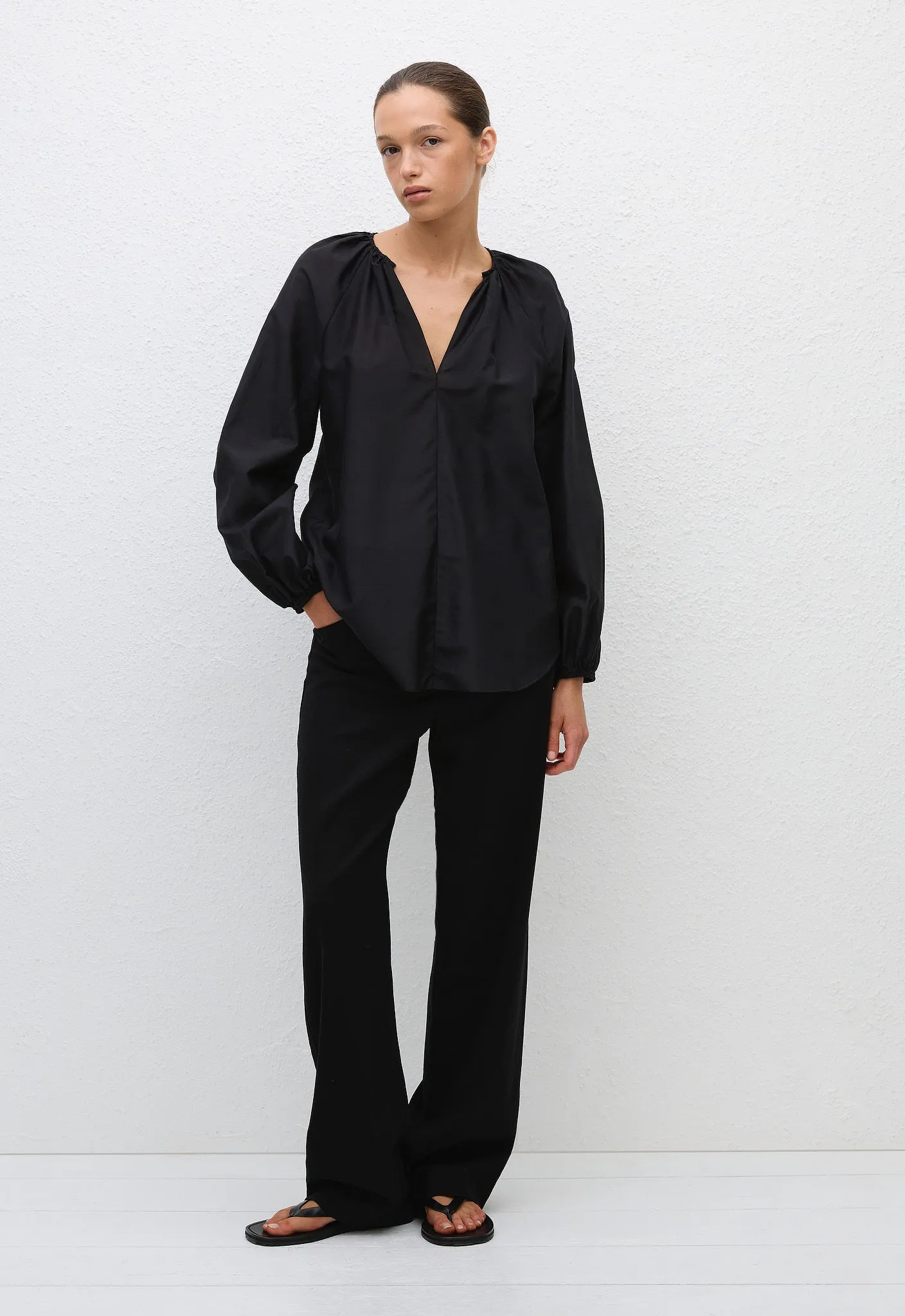 Voluminous Blouse - Black