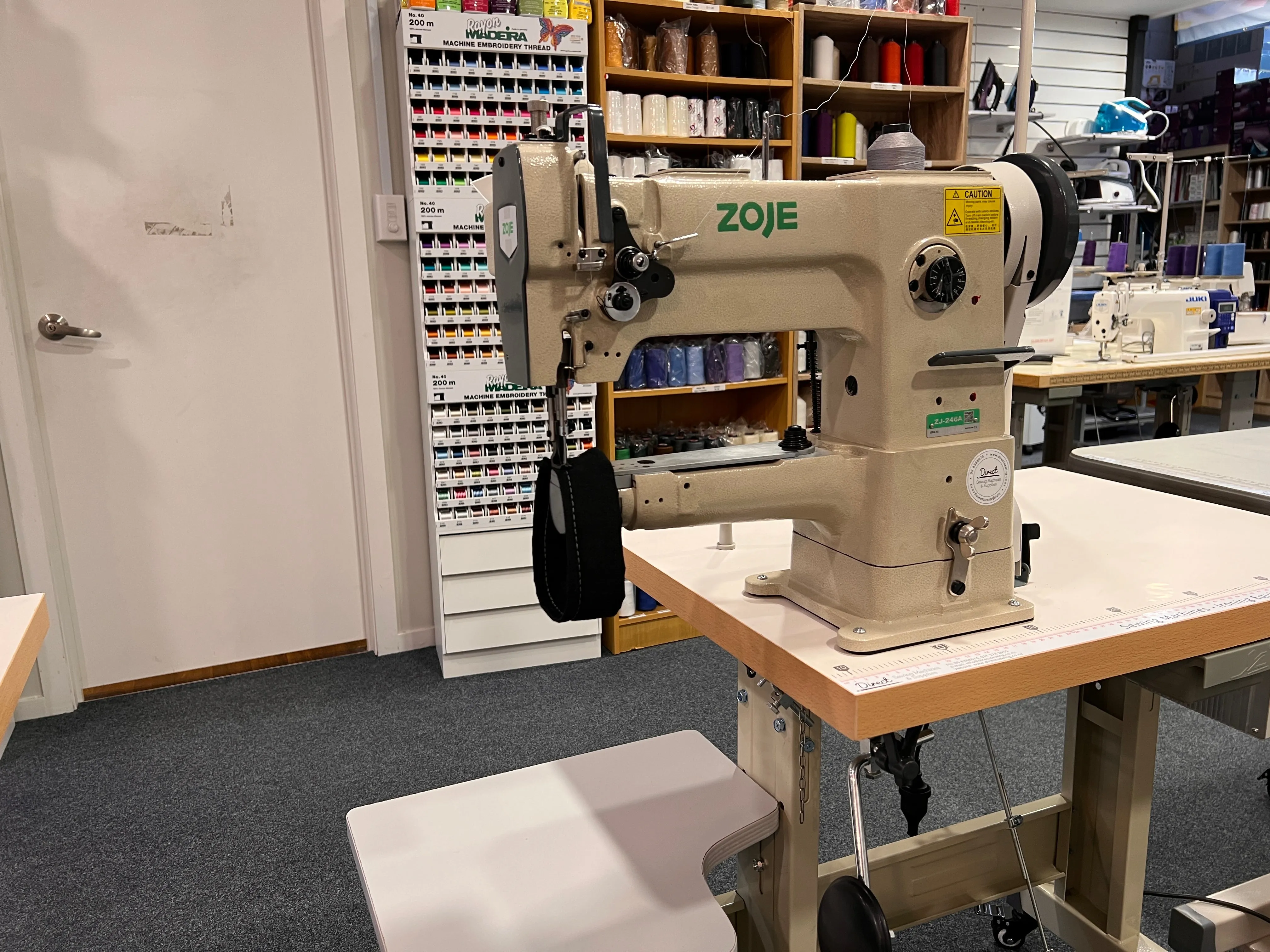 Zoje Cylinder Arm Walking Foot Sewing Machine ZJ246A