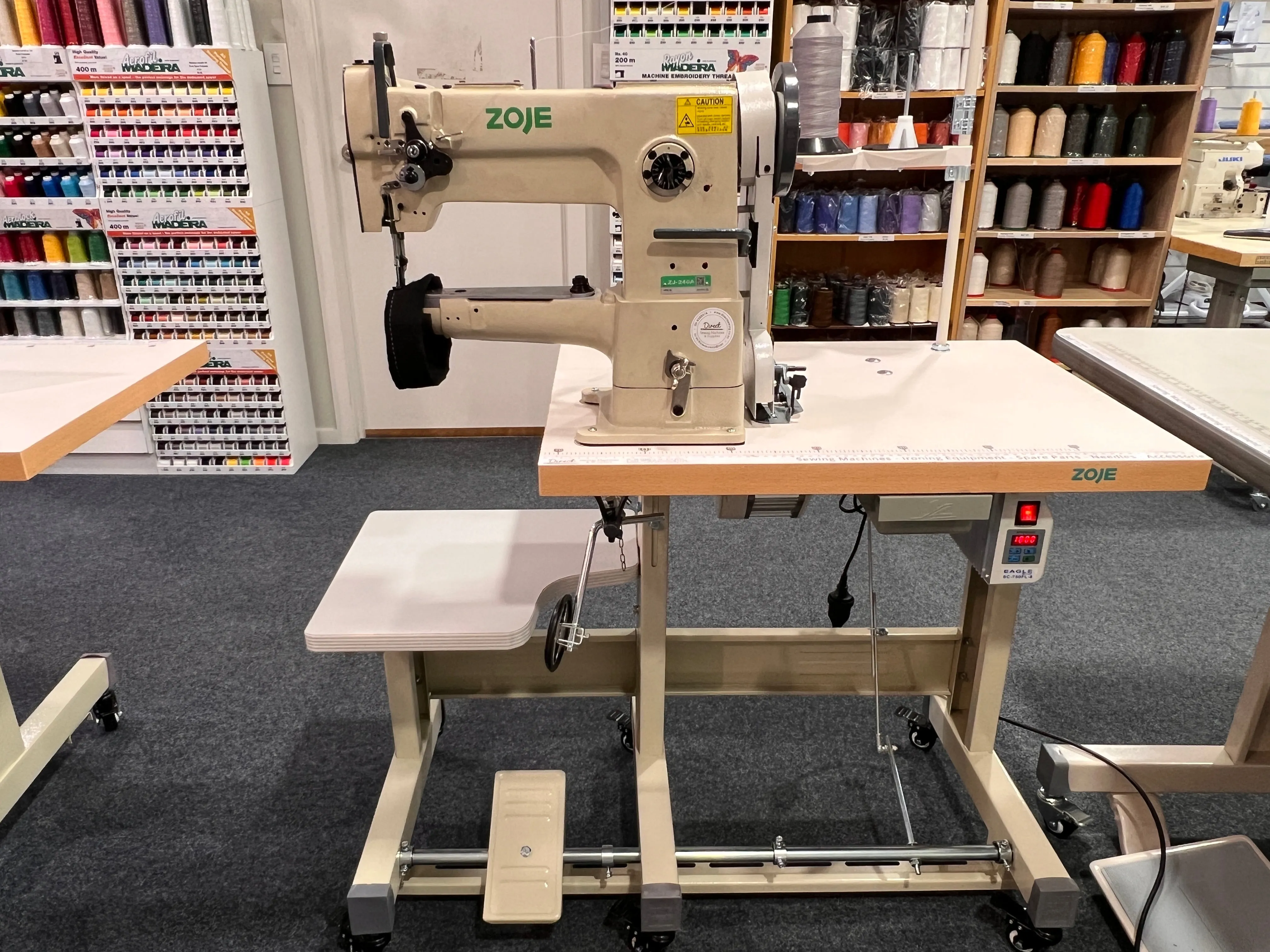 Zoje Cylinder Arm Walking Foot Sewing Machine ZJ246A